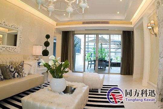 中央空調(diào)風口